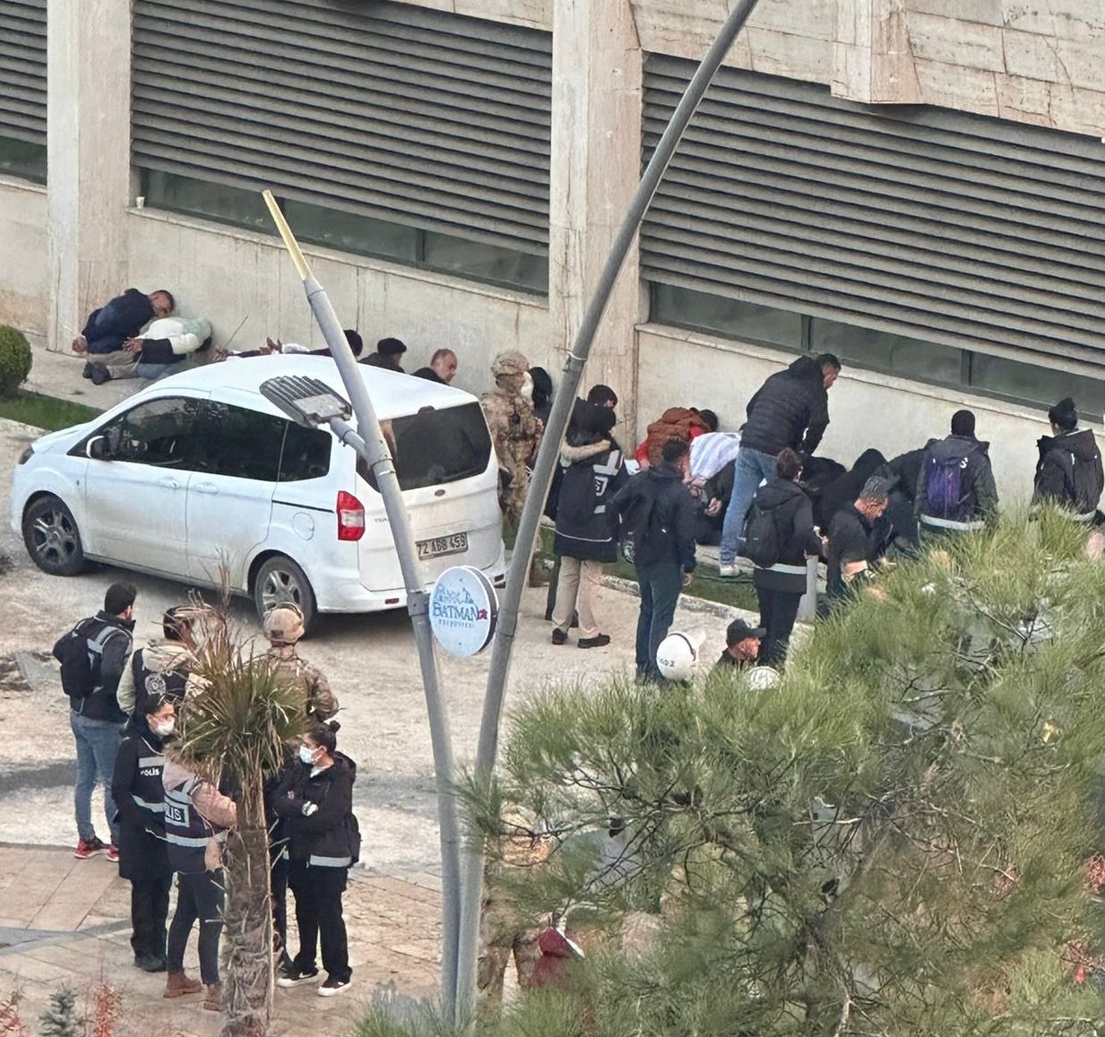 Batman'da kayyım protestosuna polis müdahalesi: 60 gözaltı